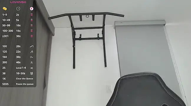 Snapshot of russthiago chatting on January 2025 05:35:02 PM russthiago online show from January 2025 05:35:02 PM