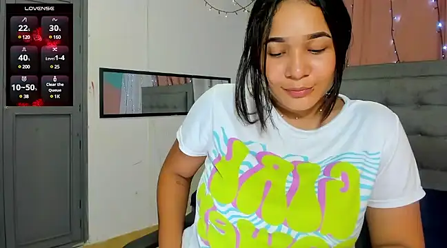 megan kis9 online show from December 2024 09:46:01 PM