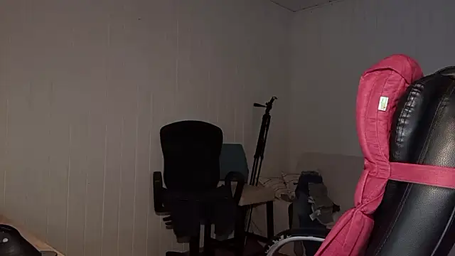 Snapshot of Rainfish chatting on March 2025 06:12:02 PM Rainfish online show from March 2025 06:12:02 PM