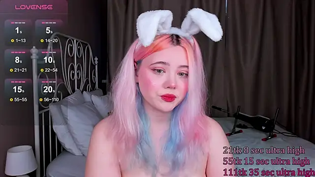   KawaiiYuki   online show from March 2025 11:56:01 AM