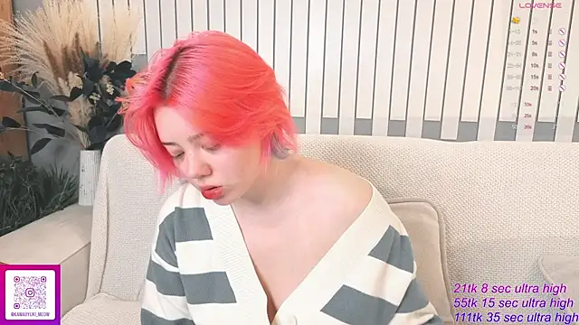   KawaiiYuki   online show from November 2025 10:17:02 AM