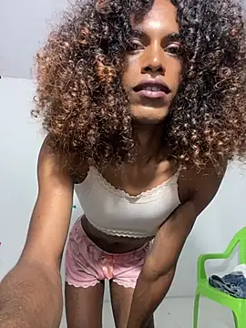 Snapshot of lau_sil chatting on February 2026 12:28:02 PM lau sil online show from February 2026 12:28:02 PM