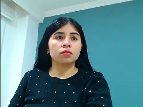 Snapshot of danna-_roouss chatting on February 2025 10:59:01 PM danna- roouss online show from February 2025 10:59:01 PM