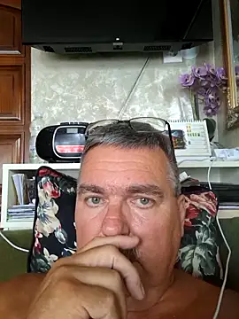 Snapshot of Tbone17 chatting on June 2026 01:38:02 PM Tbone17 online show from June 2026 01:38:02 PM