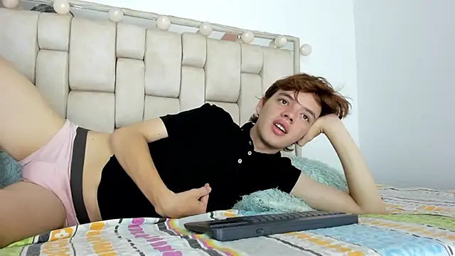 daniel hot03 online show from November 2025 02:17:01 PM