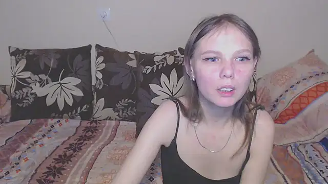 Snapshot of Nika_Shiny chatting on December 2024 04:45:02 AM Nika Shiny online show from December 2024 04:45:02 AM