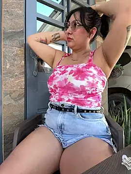 my-kitty online show from April 2026 09:15:02 PM