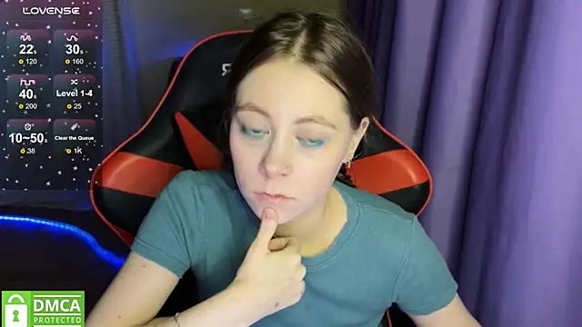 Snapshot of Natural_babe666 chatting on November 2025 08:40:01 PM Natural babe666 online show from November 2025 08:40:01 PM