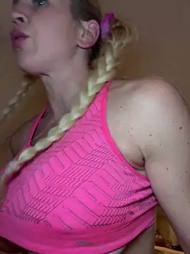 Kate-monroe online show from February 2026 07:45:01 PM