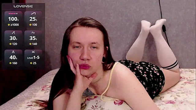 Snapshot of sojubottle chatting on October 2025 02:50:01 PM sojubottle online show from October 2025 02:50:01 PM