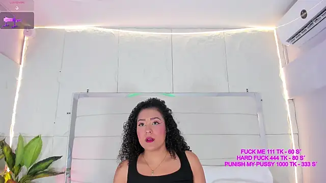 Ashleyy23x online show from February 2026 07:34:02 PM