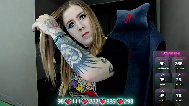 Olivia Munk online show from February 2026 05:03:02 AM