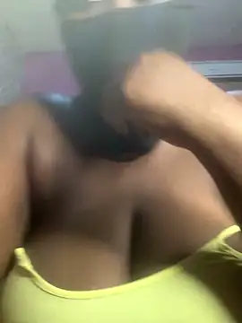 sweet1111 online show from December 2024 11:26:02 PM