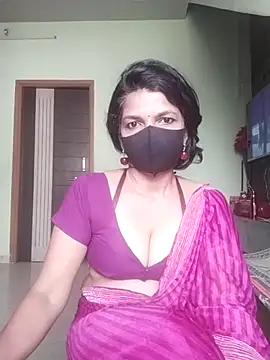 Shuttii 25 online show from October 2025 06:48:01 AM