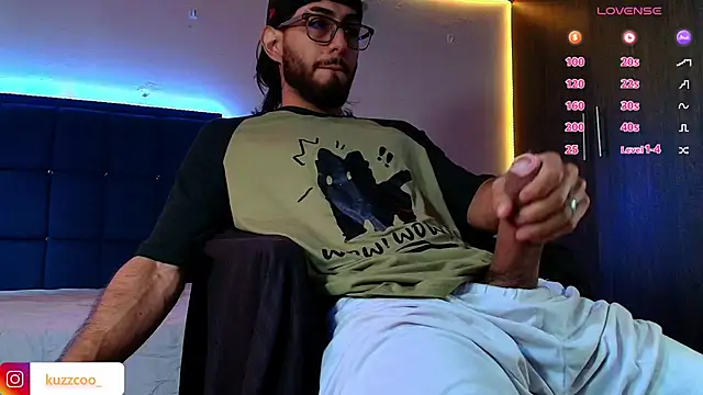 kuzzcoo online show from March 2026 01:03:02 PM