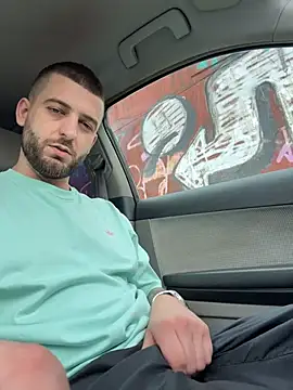 ElChapoGuzman95 online show from February 2026 10:29:02 AM