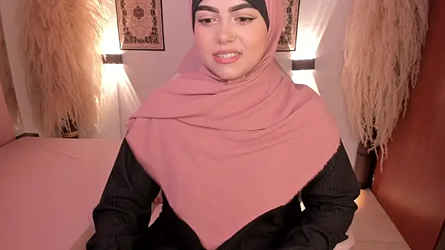 shayla 18 online show from December 2024 06:42:02 PM