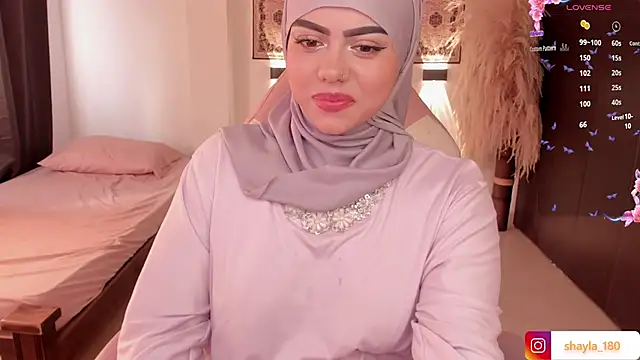 shayla 18 online show from March 2025 08:45:02 PM