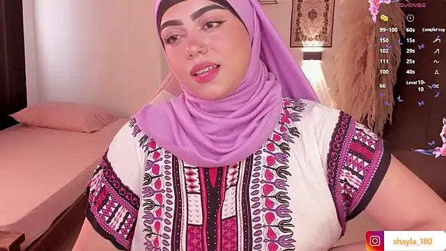 shayla 18 online show from March 2025 08:22:01 PM