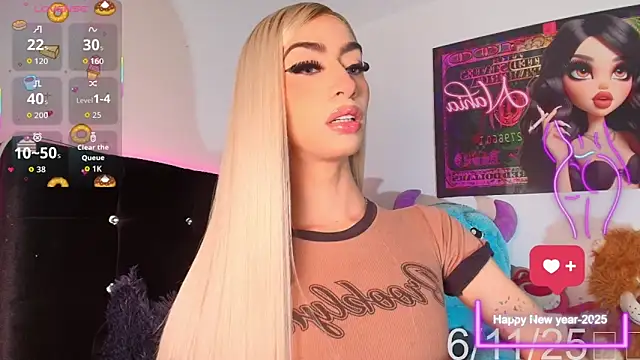 NahiaFox online show from November 2025 12:17:01 PM