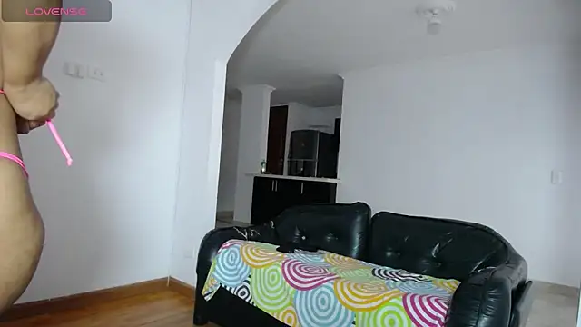 tiffany  pink online show from November 2025 08:53:01 PM