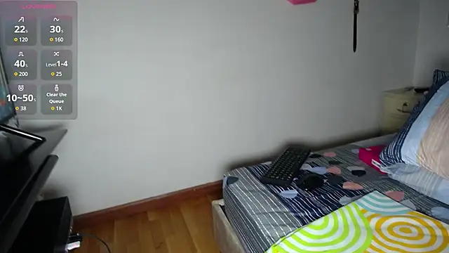 tiffany  pink online show from December 2025 08:59:01 PM