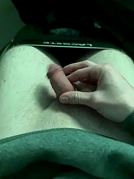 KaterSeinVater1 online show from October 2025 06:47:01 PM