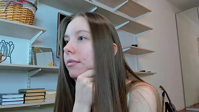 Peggy Beauty online show from February 2026 04:29:01 PM