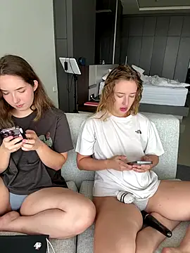 Nura n Sarah online show from October 2025 03:29:02 AM