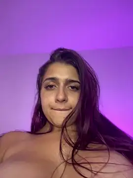 Snapshot of Alicia_Ruiz chatting on March 2025 09:15:02 PM Alicia Ruiz online show from March 2025 09:15:02 PM