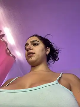 Snapshot of Alicia_Ruiz chatting on September 2025 05:06:01 PM Alicia Ruiz online show from September 2025 05:06:01 PM