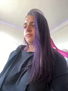 Alicia Ruiz online show from February 2026 06:08:02 PM