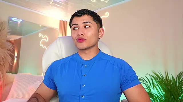 MatiasKorn online show from May 2026 04:29:02 AM