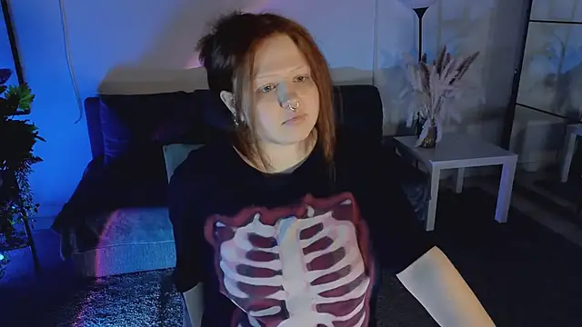 bitchofsun  online show from February 2026 04:46:02 PM