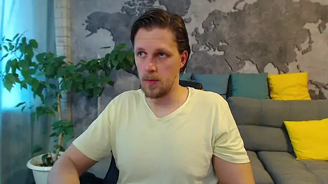 Snapshot of VikingChrisss chatting on April 2026 08:29:01 AM VikingChrisss online show from April 2026 08:29:01 AM