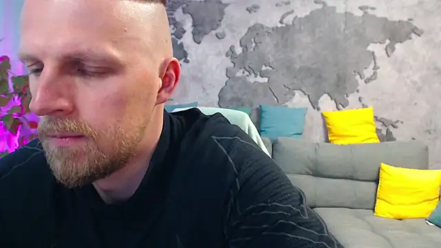 Snapshot of VikingChrisss chatting on May 2026 08:56:01 AM VikingChrisss online show from May 2026 08:56:01 AM