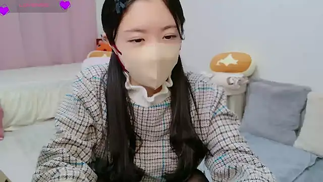 anchan  online show from October 2025 01:36:03 PM