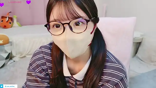 Snapshot of anchan_ chatting on July 2026 01:03:01 PM anchan online show from July 2026 01:03:01 PM