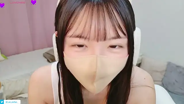 Snapshot of anchan_ chatting on August 2026 01:10:02 PM anchan online show from August 2026 01:10:02 PM