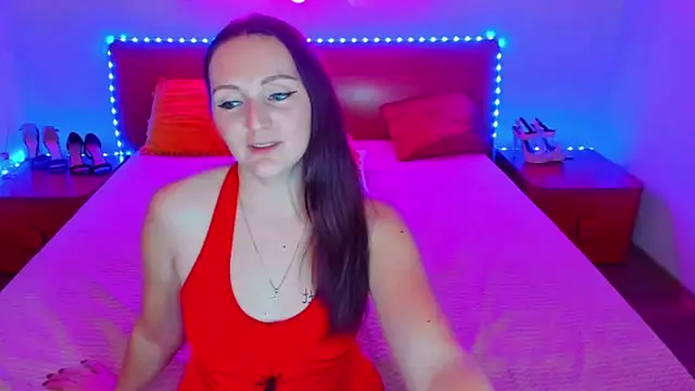 Snapshot of MagicEyess chatting on December 2024 10:19:02 AM MagicEyess online show from December 2024 10:19:02 AM
