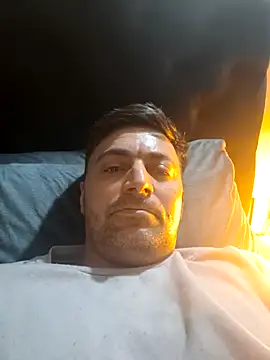 Snapshot of Costi01 chatting on November 2025 11:49:01 AM Costi01 online show from November 2025 11:49:01 AM