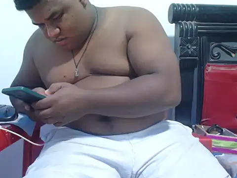 PONSE LATINO online show from October 2025 09:35:02 PM