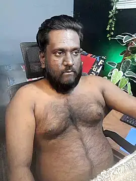 Rayansmith  online show from November 2025 11:42:02 AM