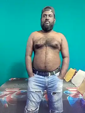 Rayansmith  online show from February 2026 11:23:02 PM