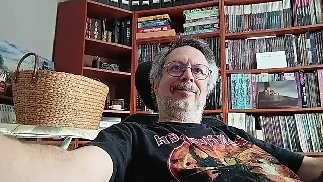 Mandra is a whore online show from October 2025 09:28:01 AM