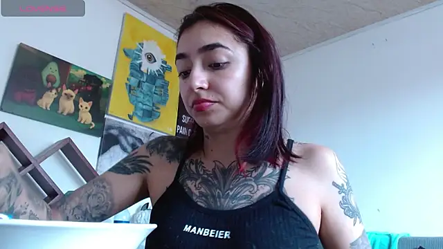 ZoeBakers  online show from April 2026 04:19:01 PM