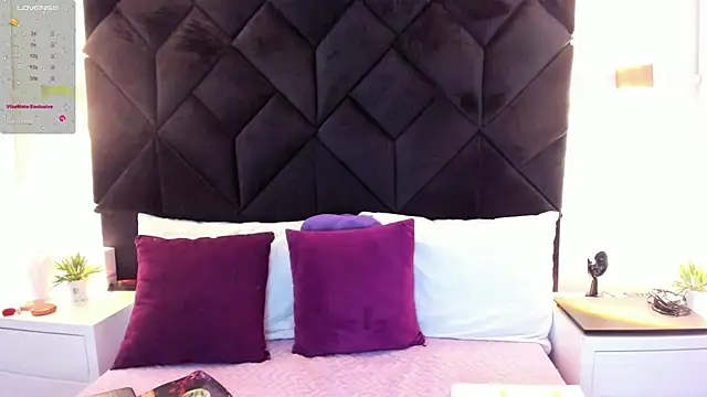 letiziia sky1 online show from December 2025 07:31:02 PM