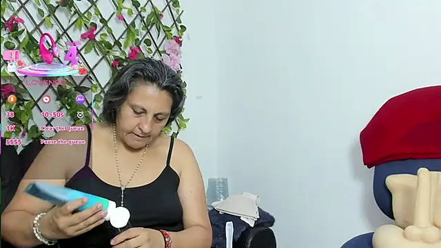 merlyna goldens online show from November 2025 01:58:02 AM