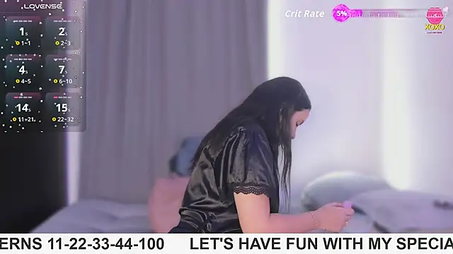 Snapshot of rouse_lili chatting on December 2025 06:15:01 PM rouse lili online show from December 2025 06:15:01 PM