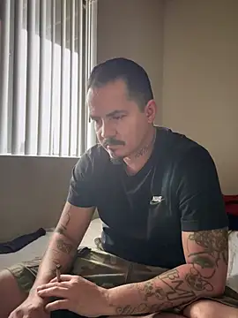 PeterGrandee online show from February 2025 11:04:02 PM